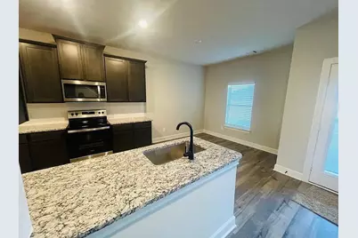 312 Lone Wolf Trail, Fort Worth, TX 76120 - Photo 13
