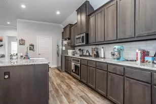 904 Parkside Dr, Argyle, TX 76226 - Photo 5