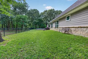 4747 Stonebridge Ln, Athens, TX 75751 - Photo 33