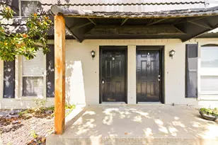2729 Hurstview Dr, Hurst, TX 76054 - Photo 3