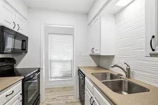 2729 Hurstview Dr, Hurst, TX 76054 - Photo 7