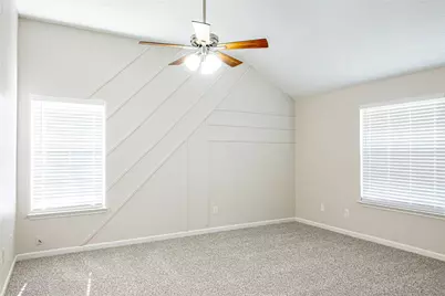 2558 Slaton Drive, Grand Prairie, TX 75052 - Photo 15