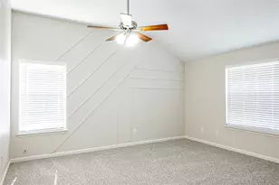 2558 Slaton Dr, Grand Prairie, TX 75052 - Photo 15