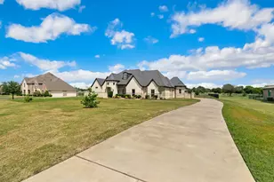 4245 Waterstone Estates Dr, McKinney, TX 75071 - Photo 3
