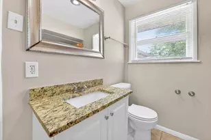 2539 Hillsboro Ave, Dallas, TX 75228 - Photo 25