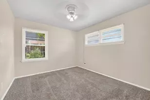 2539 Hillsboro Ave, Dallas, TX 75228 - Photo 13