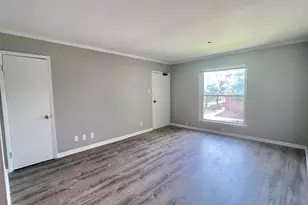 3215 Douglas Ave, Dallas, TX 75219 - Photo 3