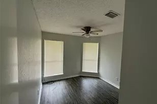 1213 Garden Terrace Dr, Irving, TX 75060 - Photo 9