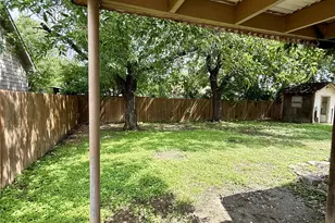 1213 Garden Terrace Dr, Irving, TX 75060 - Photo 11