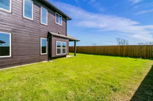 901 King St, Aubrey, TX 76227 - Photo 15
