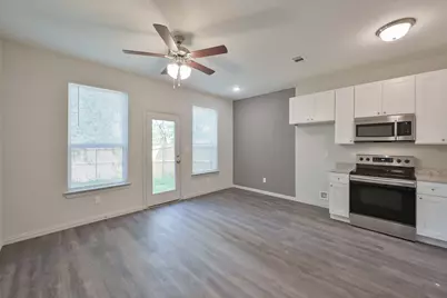 1728 E Powell Avenue, Fort Worth, TX 76104 - Photo 3