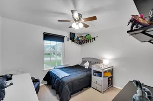 313 Shadow Bend Dr, Red Oak, TX 75154 - Photo 19