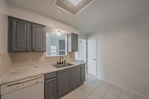 3031 Lela St, Irving, TX 75061 - Photo 11