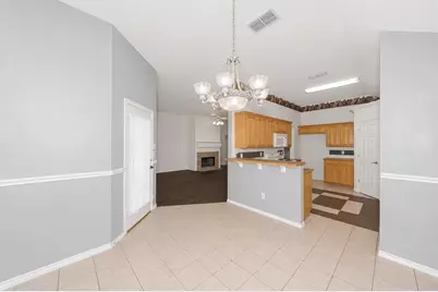 2230 Park Hurst Drive, Arlington, TX 76001 - Photo 15