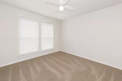 2230 Park Hurst Drive, Arlington, TX 76001 - Photo 25