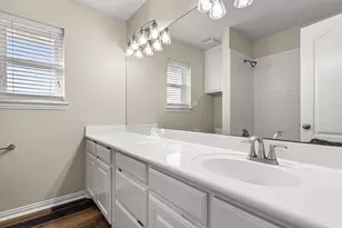 3905 Bonita Ct, Granbury, TX 76049 - Photo 29
