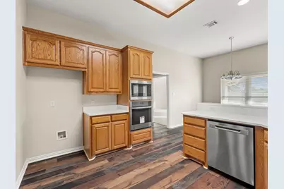 3905 Bonita Court, Granbury, TX 76049 - Photo 11