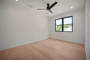 6114 Revere Pl, Dallas, TX 75214 - Photo 37