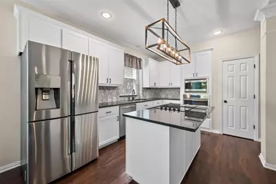 2014 Marie Weldon Lane, Arlington, TX 76001 - Photo 13