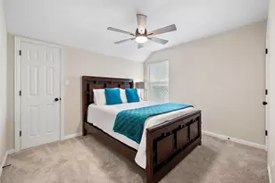 2014 Marie Weldon Ln, Arlington, TX 76001 - Photo 23