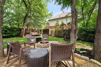 2014 Marie Weldon Lane, Arlington, TX 76001 - Photo 35