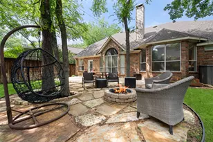 2014 Marie Weldon Ln, Arlington, TX 76001 - Photo 29