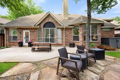 2014 Marie Weldon Lane, Arlington, TX 76001 - Photo 31