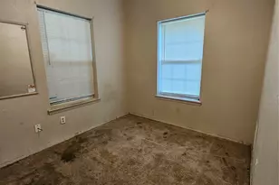 114 Silver Fox, Lacy Lakeview, TX 76705 - Photo 17