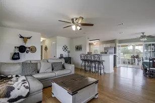 339 Meadow Ln, Red Oak, TX 75154 - Photo 7