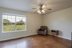 339 Meadow Ln, Red Oak, TX 75154 - Photo 17