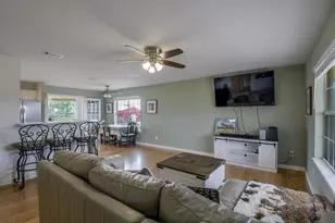 339 Meadow Ln, Red Oak, TX 75154 - Photo 9