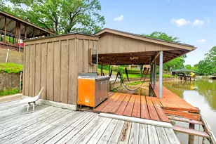 132 Shady Shores Dr, Mabank, TX 75156 - Photo 35