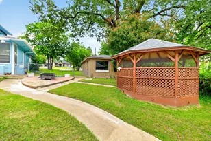 132 Shady Shores Dr, Mabank, TX 75156 - Photo 31