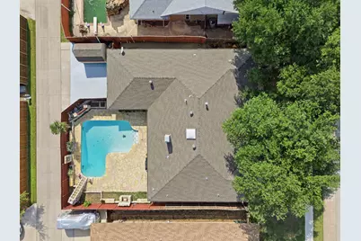 1025 Hampshire Lane, Carrollton, TX 75007 - Photo 21