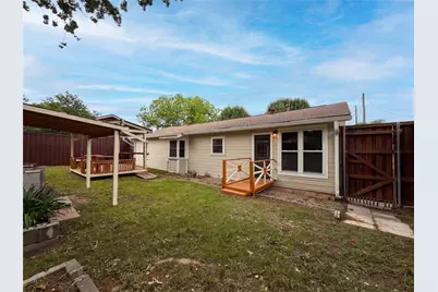 801 Cannon Drive, Euless, TX 76040 - Photo 5