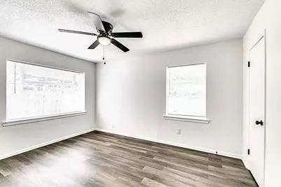 2322 San Paula Avenue, Dallas, TX 75228 - Photo 9