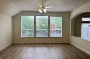 9814 Honeysuckle Dr, Frisco, TX 75035 - Photo 5