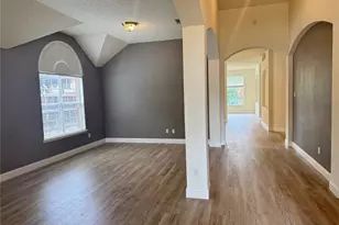 9814 Honeysuckle Dr, Frisco, TX 75035 - Photo 3
