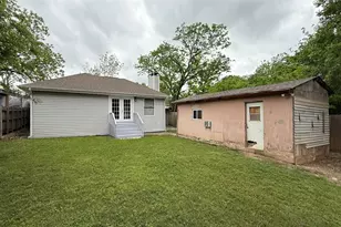 7047 Red Bud Dr, Dallas, TX 75227 - Photo 17