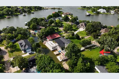 3810 Roaring Springs Court, Granbury, TX 76048 - Photo 3