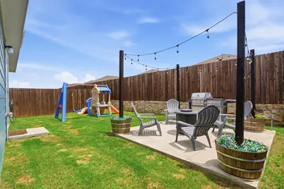 5807 Bristle Leaf Drive, Princeton, TX 75407 - Photo 21