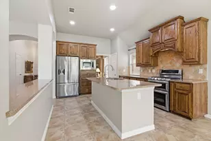 8180 Holliday Rd, Lantana, TX 76226 - Photo 11