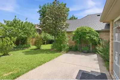 8180 Holliday Road, Lantana, TX 76226 - Photo 29