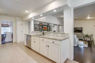 3733 Fenton Avenue, Fort Worth, TX 76133 - Photo 11