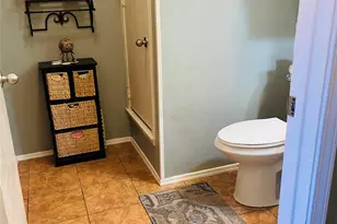518 Pecan Acres Ct, Arlington, TX 76013 - Photo 25