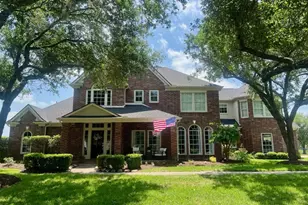 511 Royal Lakes Blvd, Richmond, TX 77469 - Photo 3