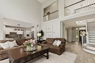 511 Royal Lakes Blvd, Richmond, TX 77469 - Photo 9