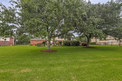 511 Royal Lakes Boulevard, Richmond, TX 77469 - Photo 35