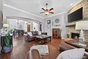 4500 Knoll Ridge Dr, Fort Worth, TX 76008 - Photo 9