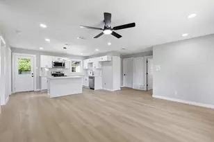 1721 Jocyle St, Arlington, TX 76010 - Photo 11